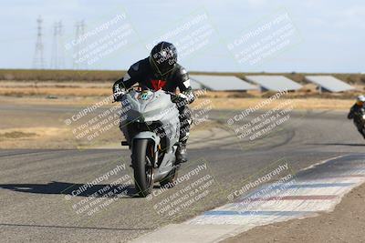 media/Nov-03-2024-TrackDaz (Sun) [[44580f4982]]/B Group/1220pm (Wheelie Bump)/
